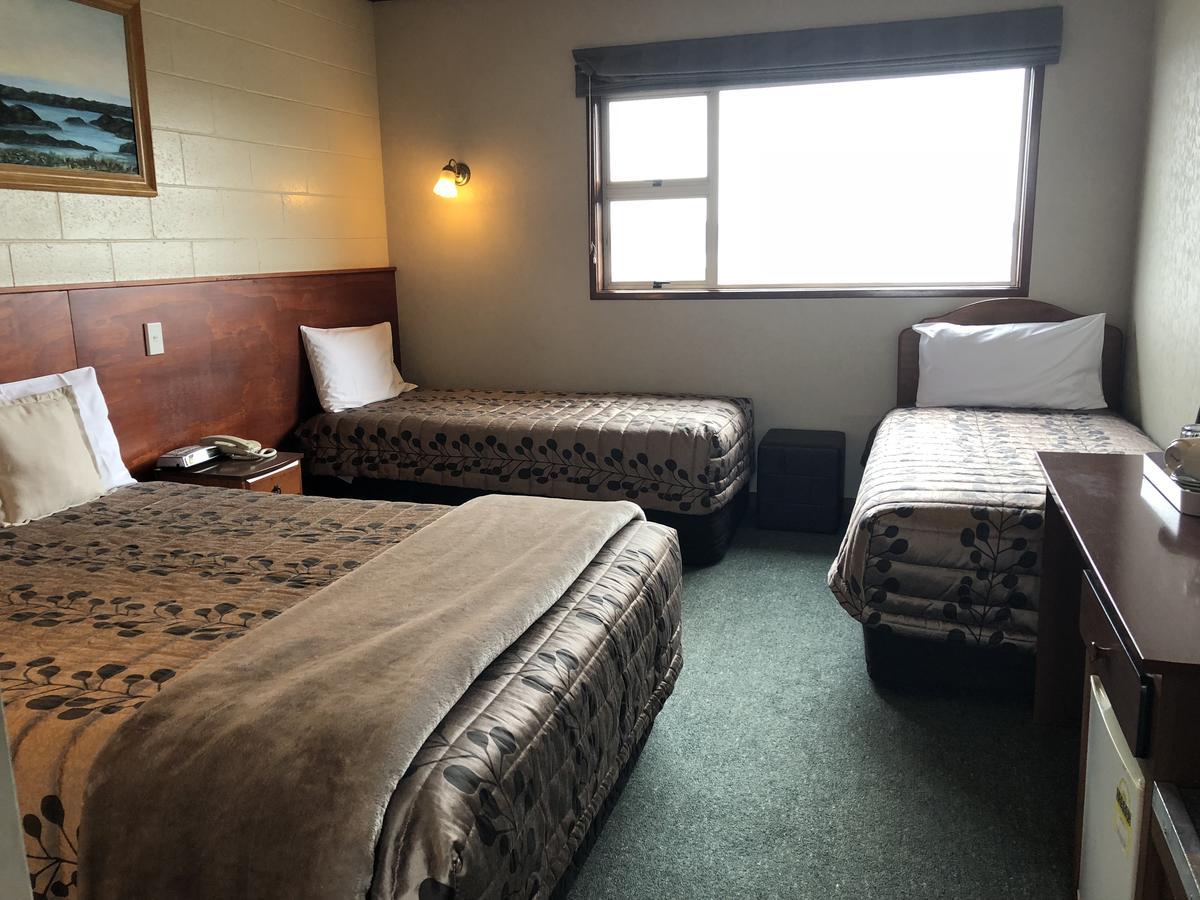 Te Anau Manapouri Lake Hotel Стая снимка