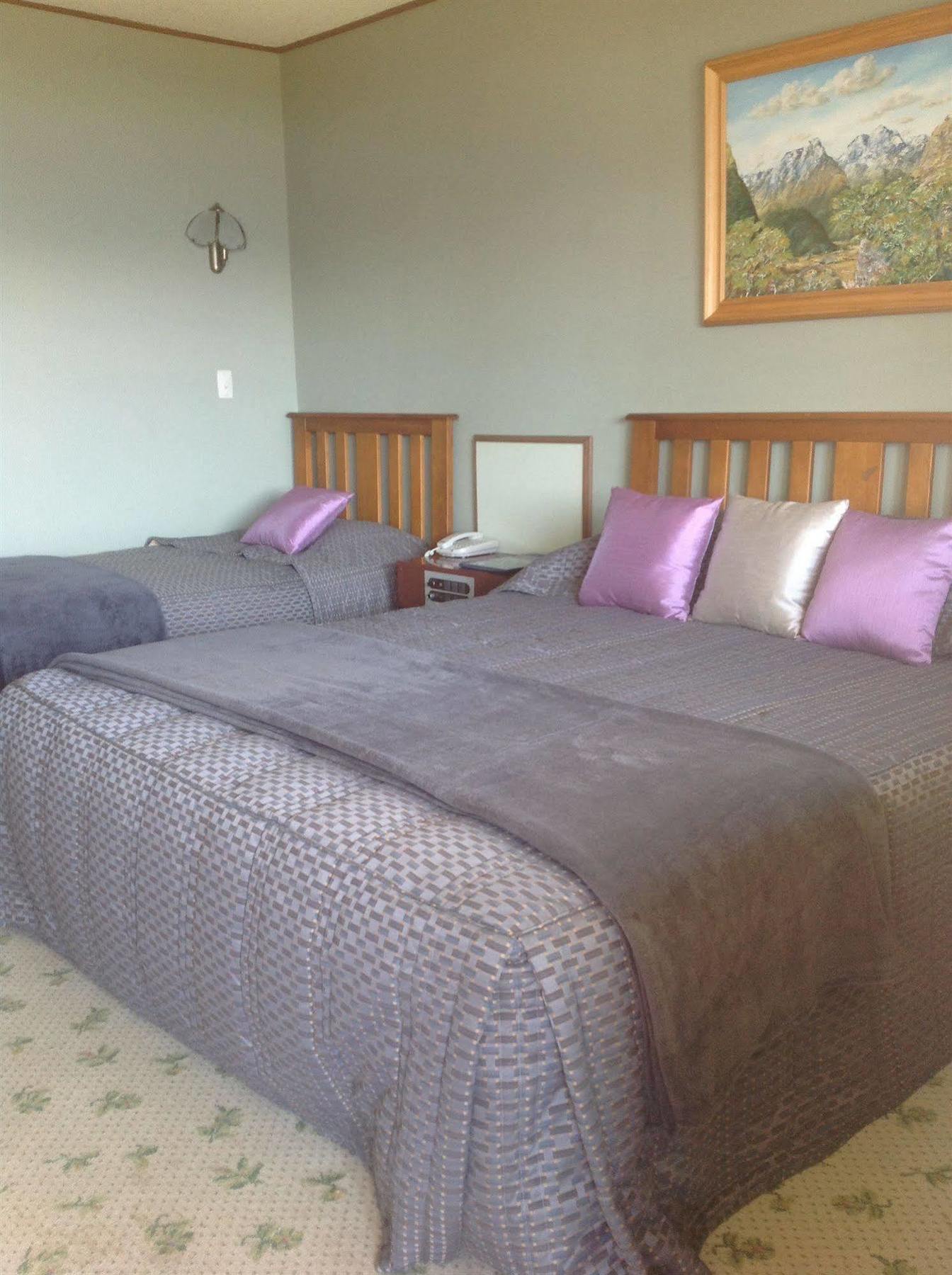 Te Anau Manapouri Lake Hotel Екстериор снимка