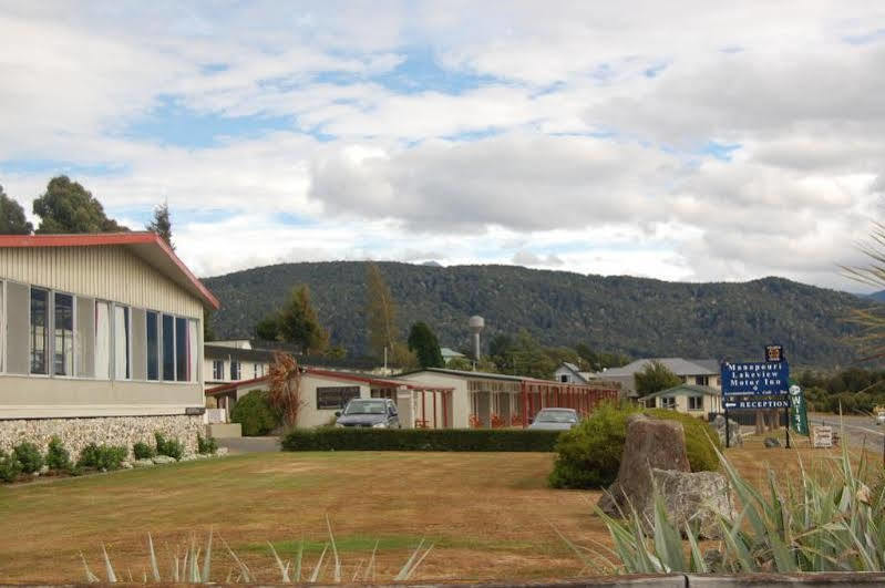 Te Anau Manapouri Lake Hotel Екстериор снимка